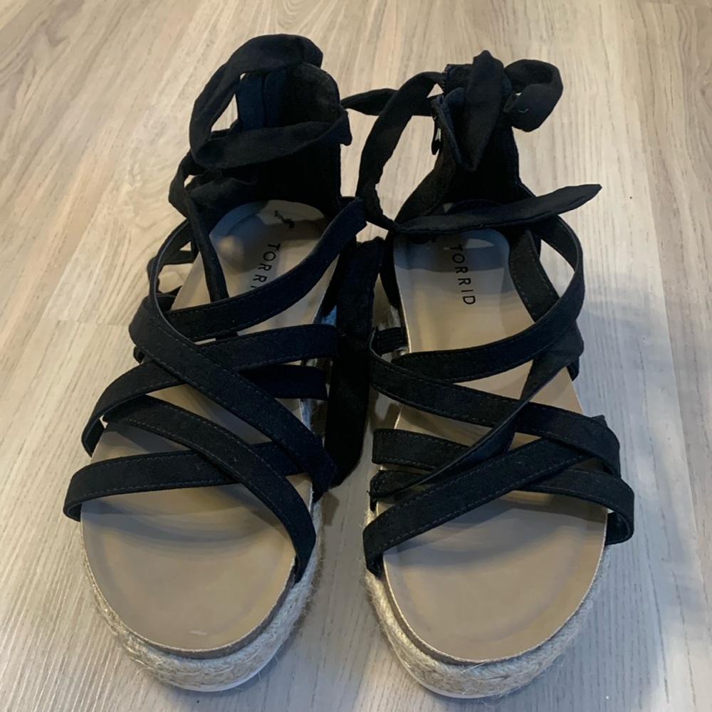 Cute Strappy Sandals. Can be worn with dresses or jeans! Great condition!